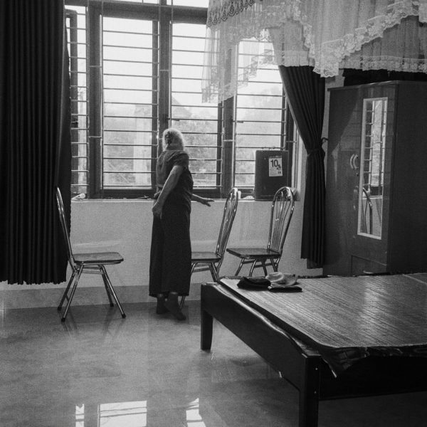 דנה לב לבנת, ללא כותרתף 2023, צילופ אנלוי, הזרקת דיועל נייר ארכיבי